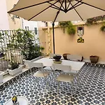 Alojamento de Acomodação e Pequeno-almoço Fortuna & Terrace